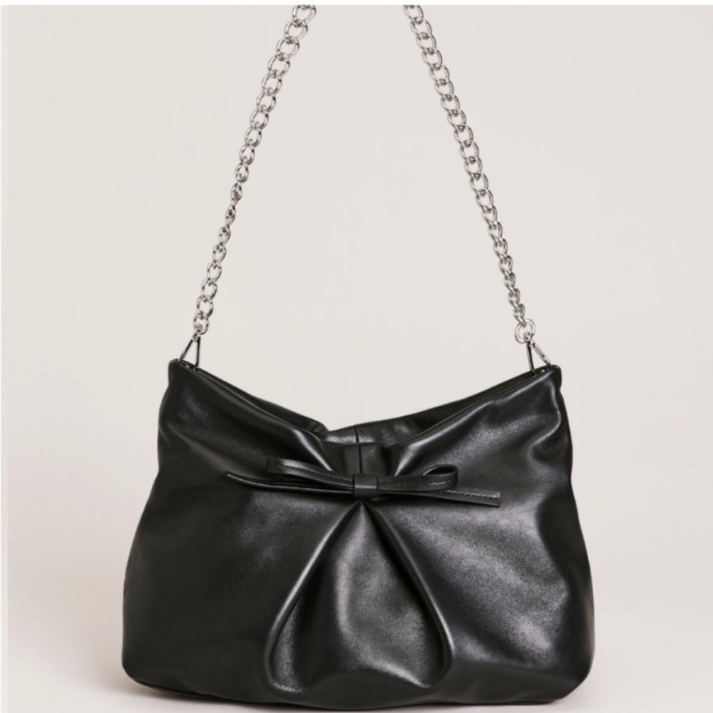 Reformation Vittoria Leather clutch Black